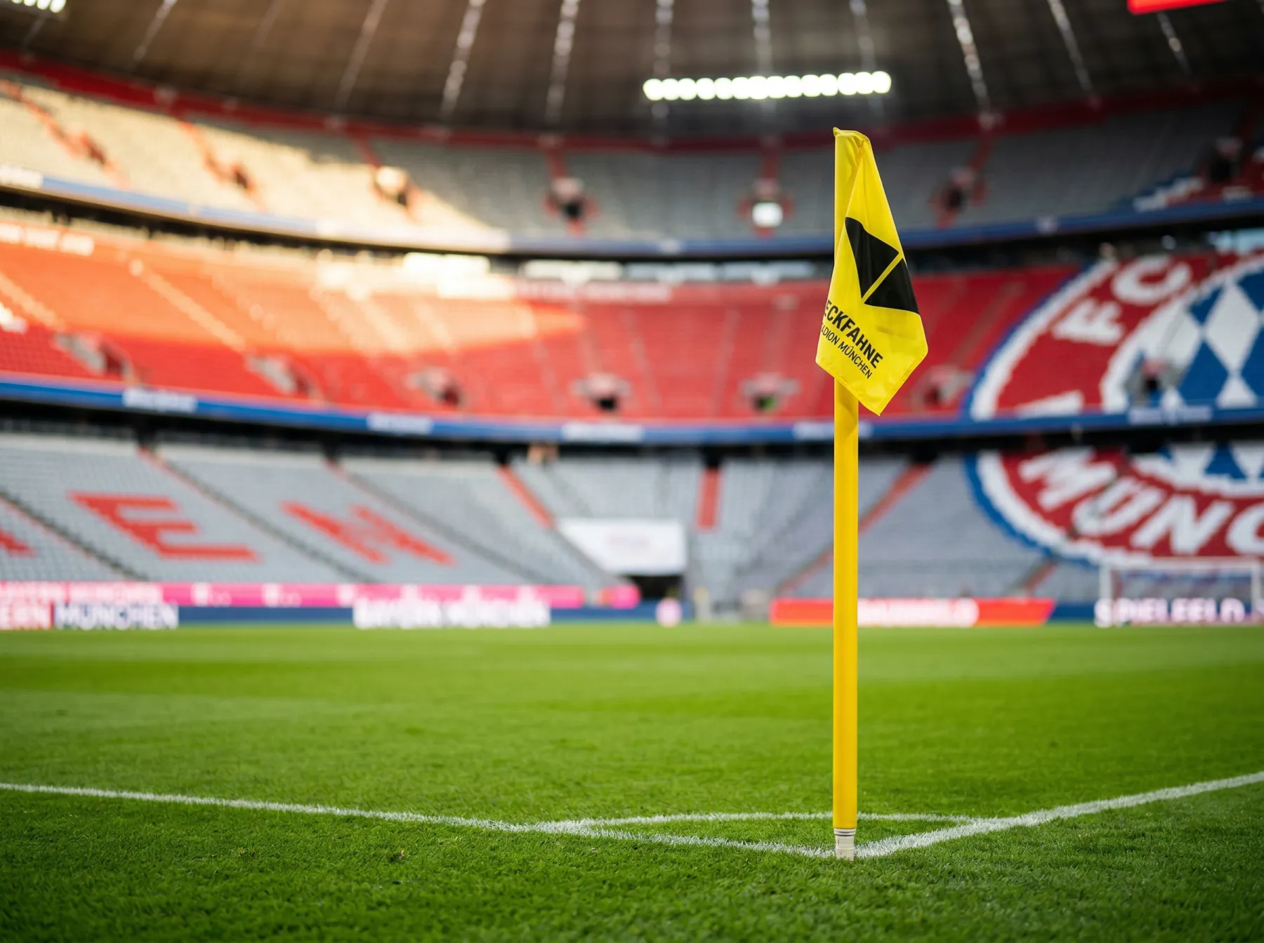 Illustration zur Bankroll-Aufteilung für WM-Wetten mit Phasen für Gruppenspiele und K.O.-Runde